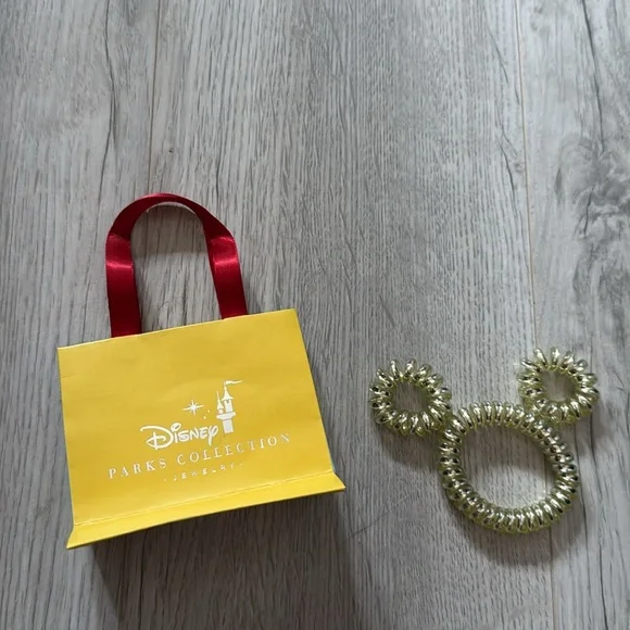 Disney World Mickey Mouse 2 sets of earrings , bag, hair tie - Picture 3 of 5